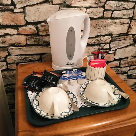 Abbeyvilla Only Adare